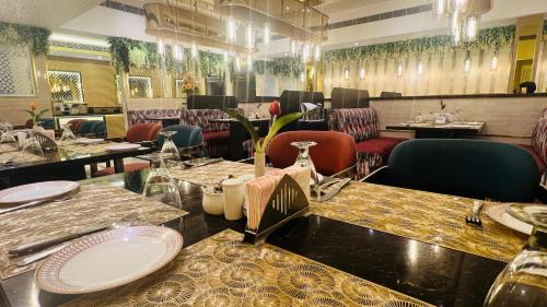 Civil Lines Hotel | HOTEL GRAND CONTINENTAL, civil lines, Prayagraj