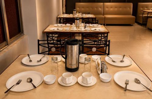 Paharganj Hotel | Hotel Atlanta Continental, Paharganj New Delhi