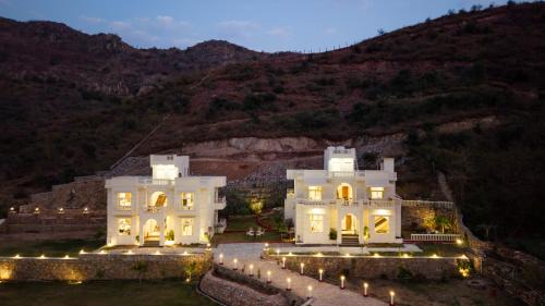 Nimbahera Villa | Mandovar Mountain Valley Retreat Pet-friendly Suite In a Private Estate with Shared Pool, Garden, Restaurant & Hill Views