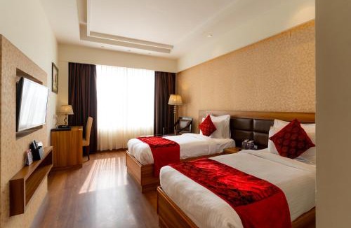 Phagwara Hotel | The Grand Ambassador