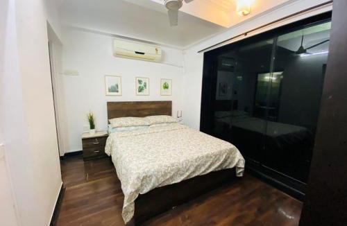 Pali Hill Apartment | Rama 2 - 401, Carter Road, Bandra West by Connekt Homes