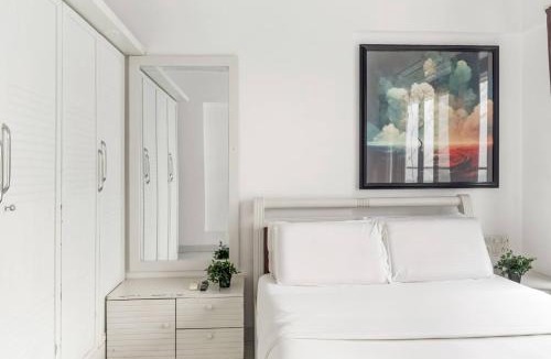 Khar Apartment | Athena Elegant 2BHK in Khar Gated Connected