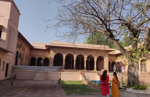 Ballabgarh House | Hareshree house villa