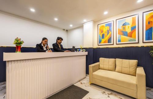 Pashim Vihar Hotel | The PratiQ Neo - Meera Bagh