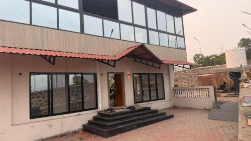Pali Villa | The Sixth Abode Farms 5 BHK Villa with Swimming Pool, Turf, Lawn & Indoor Games- Khopoli