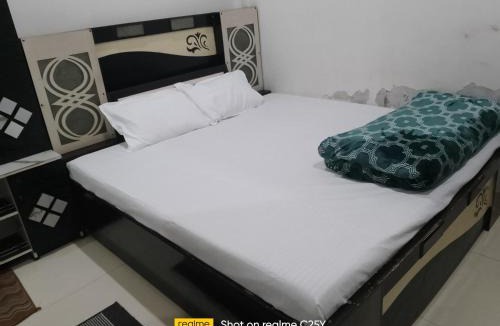 Vrindavan House | Radha Rani homestay