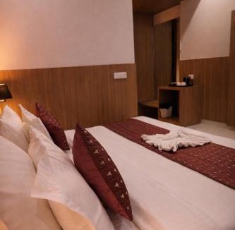 Aerocity Hotel | Airport Hotel Vella VILLA By Corporate Group Near Terminal 3 Delhi International Airport With Free Airport Pickup