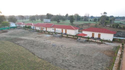 Umaria Hotel | Citrus Prime Bandhavgarh Resort & Cottages