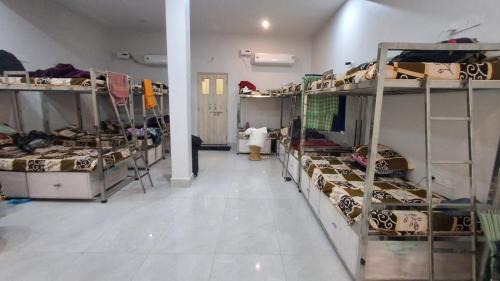 Mathura Apartment | Giri Ashraya
