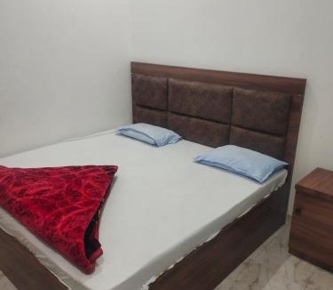 Mathura House | Pushpkali Seva Sadan