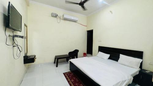 Orchha Hotel | Hotel Orchha Inn
