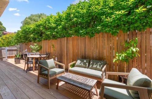 Marrickville Apartment | Spacious Stay Near Shops & Cafes in Marrickville