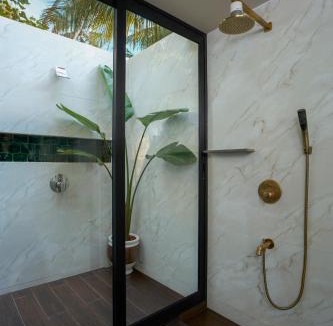 Murud House | SaffronStays Ovates By The Sea