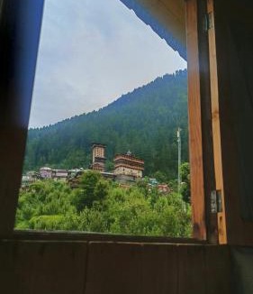 Bihar House | Hidden Orchard Stay, Jibhi Tirthan Valley