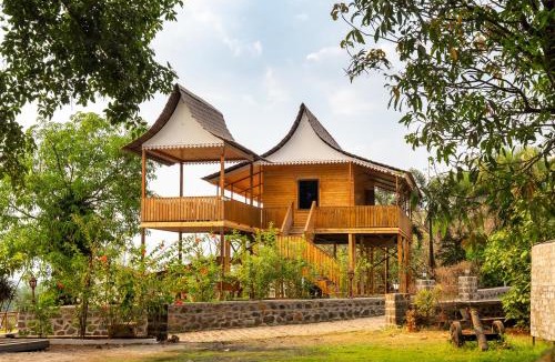 Mulshi Villa | SaffronStays Love Nest