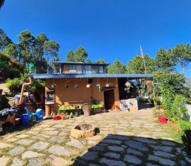 Pauri House | Nature Villaas BASA HOMESTAY