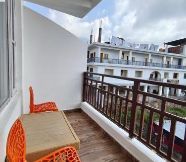 Gunehr Hotel | Gliders Inn- Curated by Sukhdev