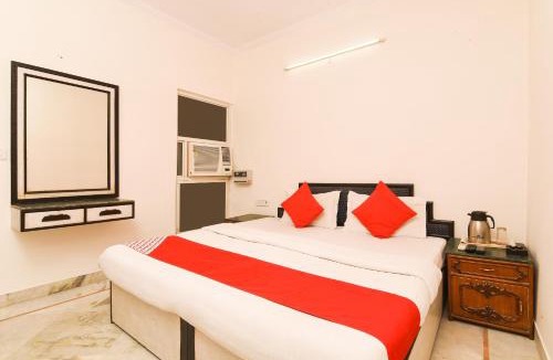 Karol Bagh Hotel | Townhouse Le Heritage Near Karol Bagh Metro