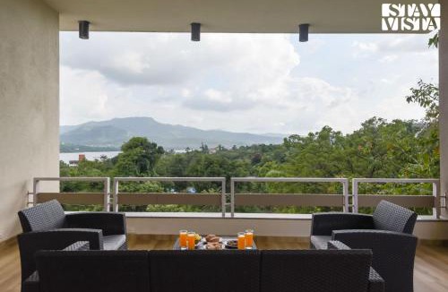 Pune Villa | StayVista at Anandam Lake Villa - Khadakwasla