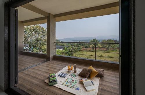 Khattalwada Villa | SaffronStays Belvedere Lakehouse