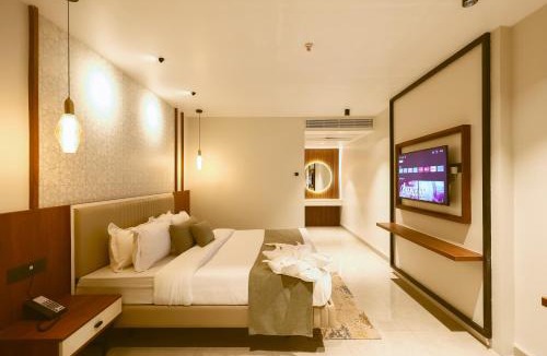 Belagavi Hotel | Len R Inn