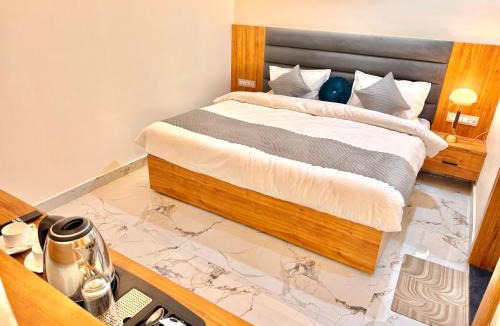 Orchha Hotel | Hotel Betwa sarowar