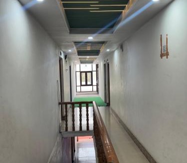 Brein House | Grand Ganni