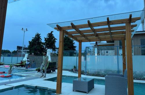 Srinagar Hotel | The Grand Mamta