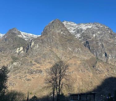Lachung Hotel | Cliff View Residency Lachung
