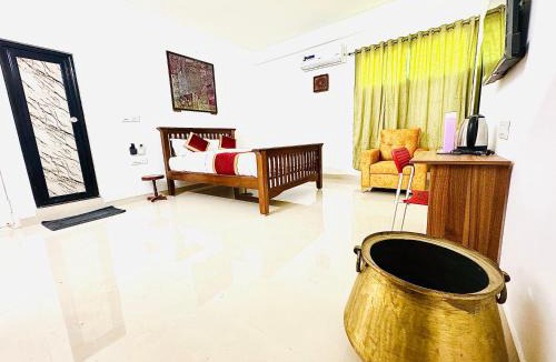 Sahakar Nagar Hotel | La Bendición