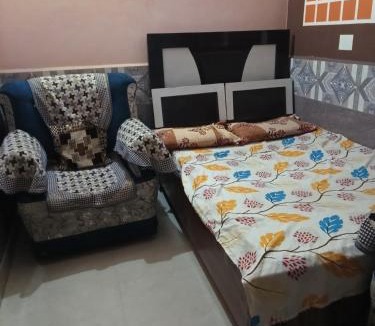 Mathura House | Kanha Dham Dharamshala