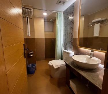 Rajshahi Hotel | Royal Raj Hotel