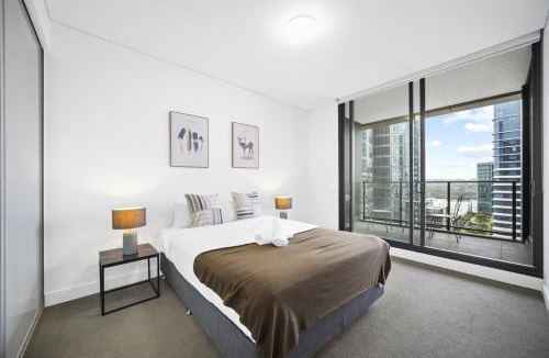 Wentworth Point Apartment | Waterview 1bedroom Plus Study Room at Wentworth Point