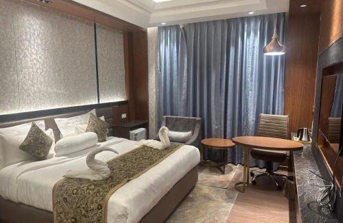Srinagar Hotel | The Grand Mamta