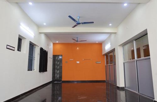Thiruvidaimarudur Hotel | SRM Residency