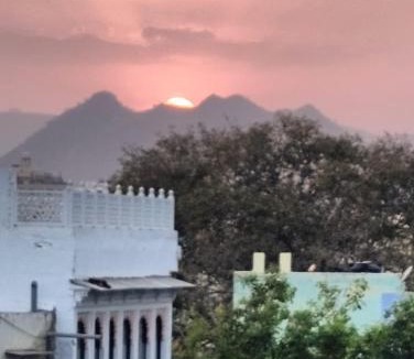 Lake Swaroop Sagar House | Devi Villa