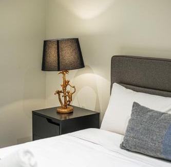 Lane Cove North Apartment | Modern Urban Retreat 1BR Apt near Chatswood