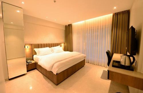 Girgaon Hotel | HOTEL ANUPAM RESIDENCY