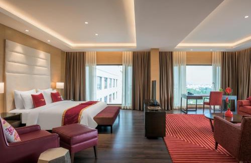 Manapakkam Hotel | Feathers- A Radha Hotel, Chennai