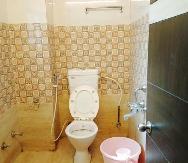 Banswadi Hotel | Metro Stays
