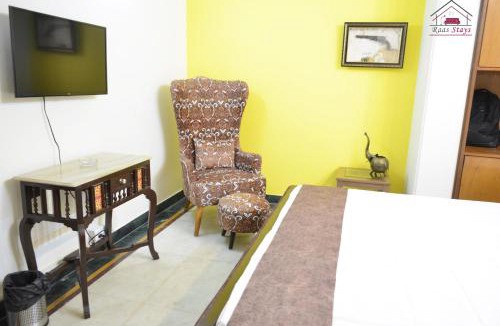 Greater Kailash Apartment | Air Purifier - Spacious 2BHK with big Livingroom 8