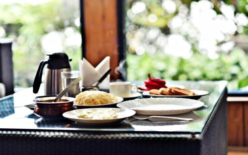 Turuk Hotel | Sood's Himalayan Vista