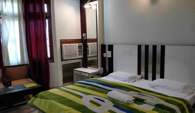 Hotel Yatrik