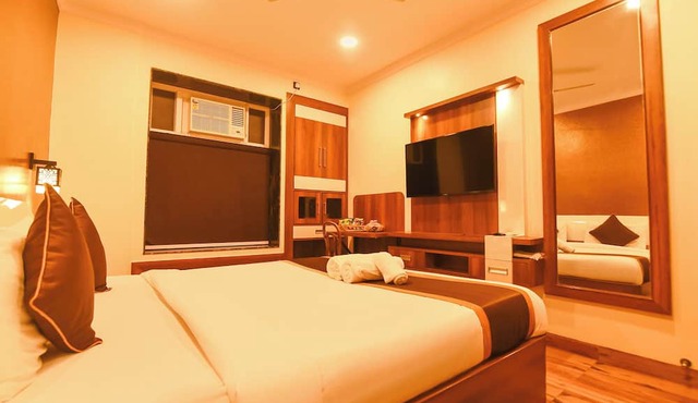 Fabhotel Prime Tiyara Inn