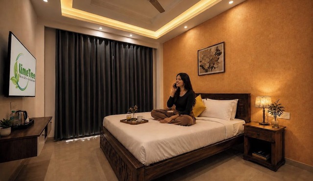 Lime Tree 1BHK Service Apartment