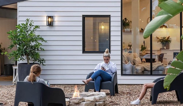Farm House 100 -Your luxury farm stay. BRAND NEW! in South Maroota