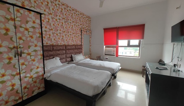 Apex Hotel