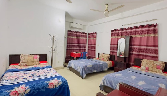 Mohammadia Restaurant & Guest House