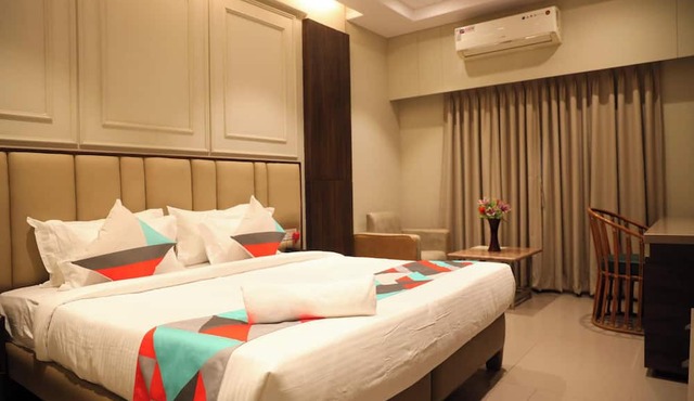 Hotel Himalaya Park in Durg