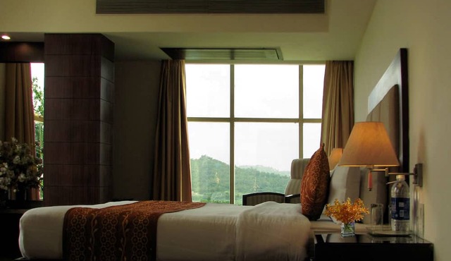 Legend Sarovar Portico Baddi